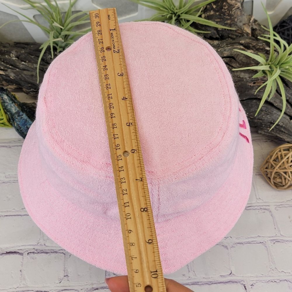 NWOT Jeffree Star Logo Pink Terry Cloth Bucket Hat - Picture 6 of 10